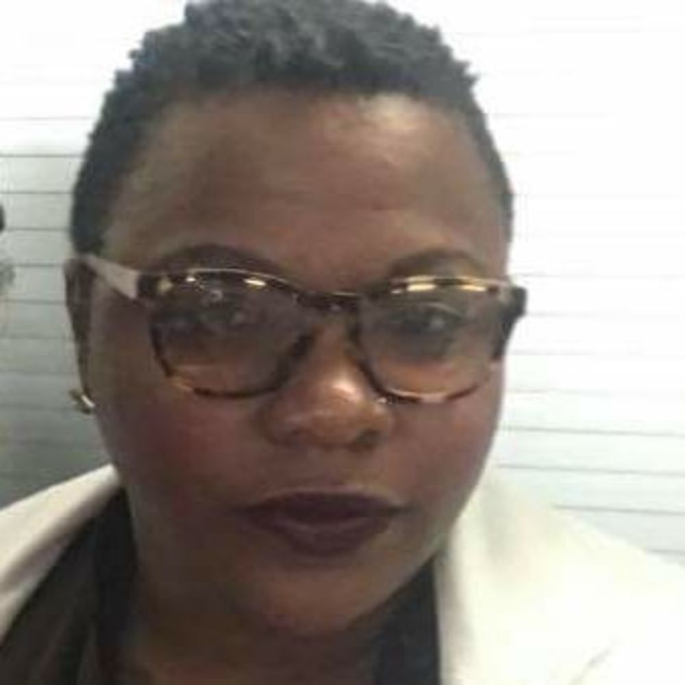 Meet your Posher, Claudette